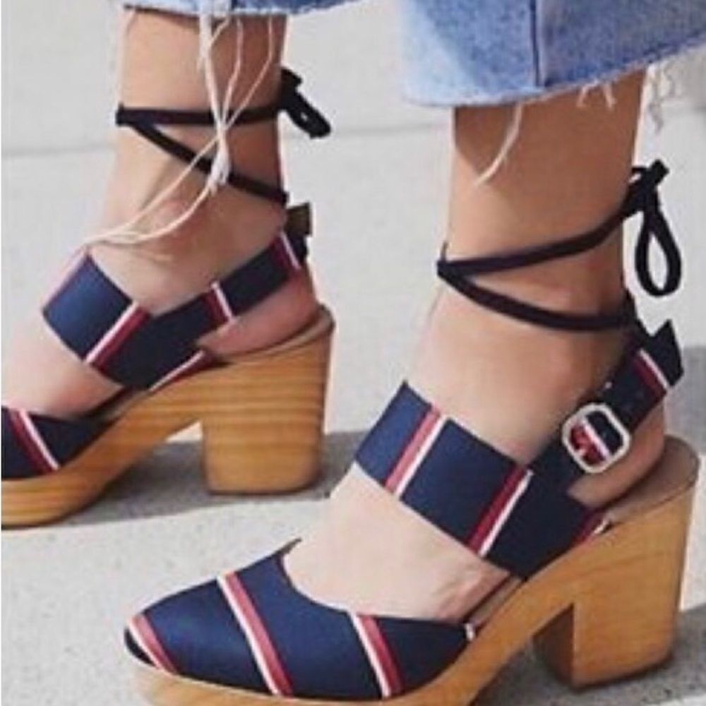 Free People Monaco Boho navy striped wrap clog 39/9 - Picture 2 of 11